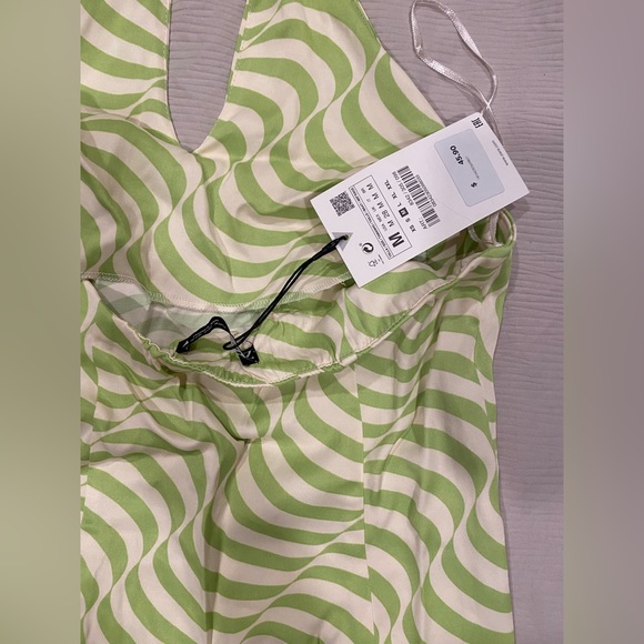 Stain effect green print dress - Picture 2 of 5